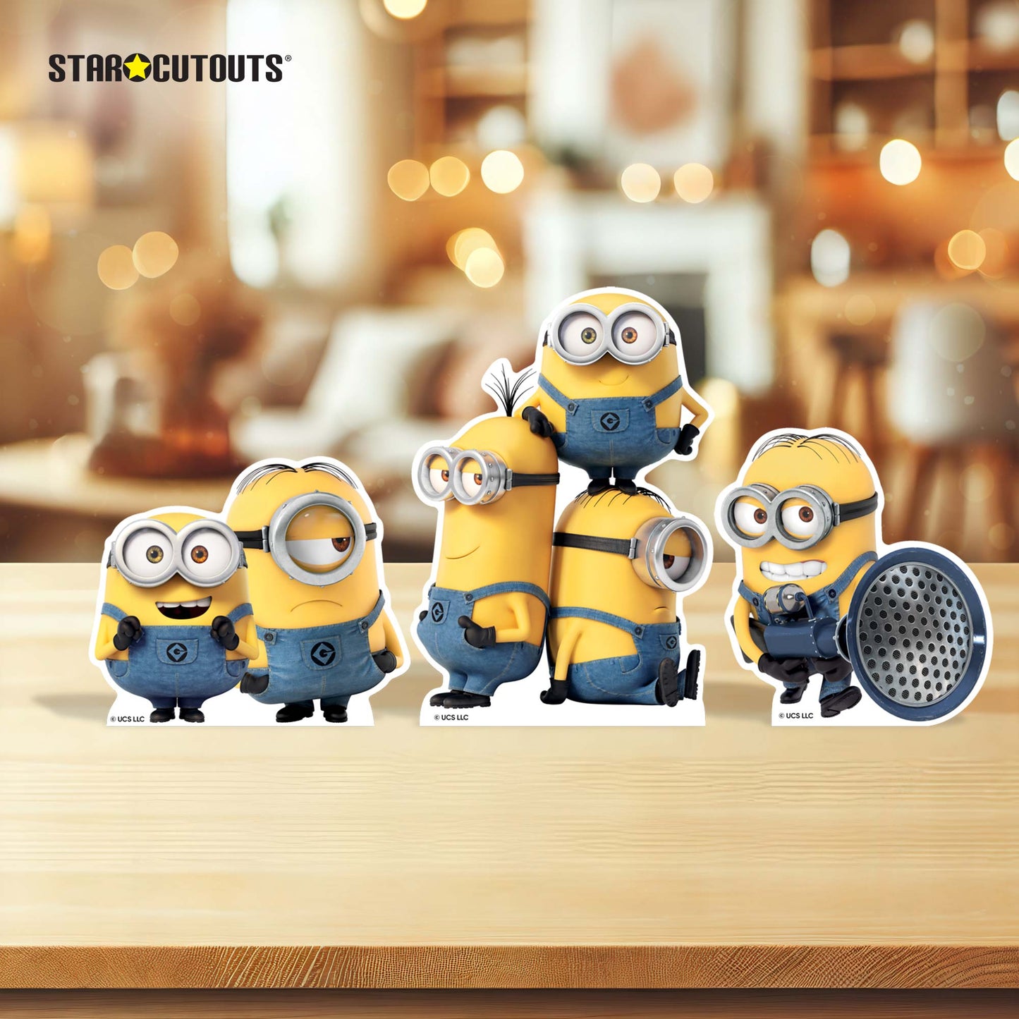 SC4729 Minions Three Small Cardboard Cutouts Shelf Top Pack Height 27cm
