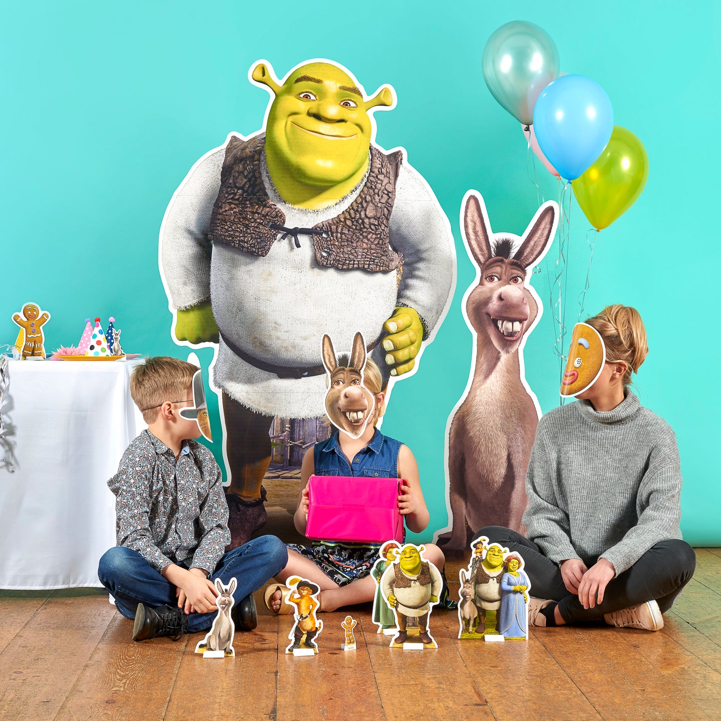SC785 Shrek Cardboard Cut Out Height 170cm