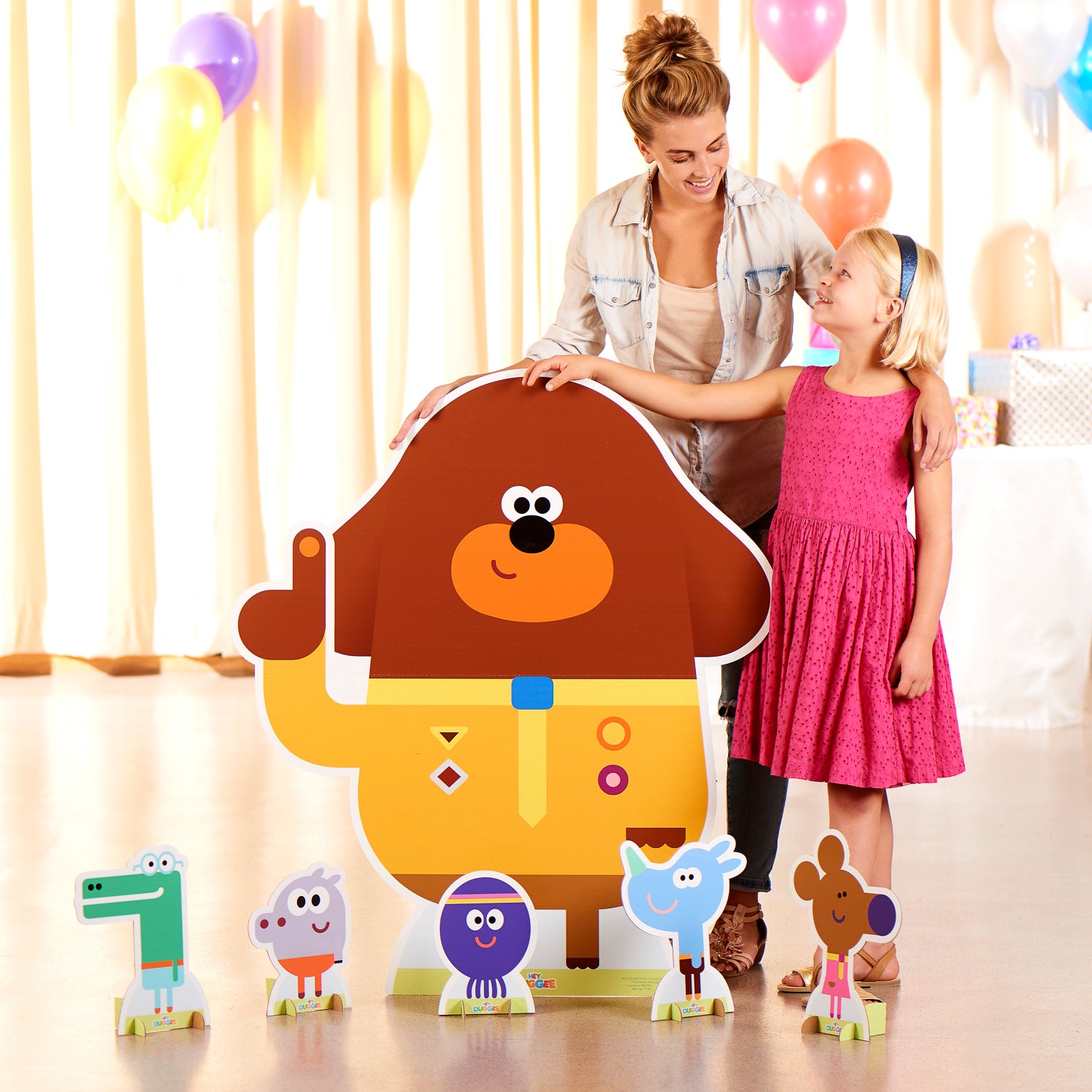 hey duggee cardboard cutout party decoration